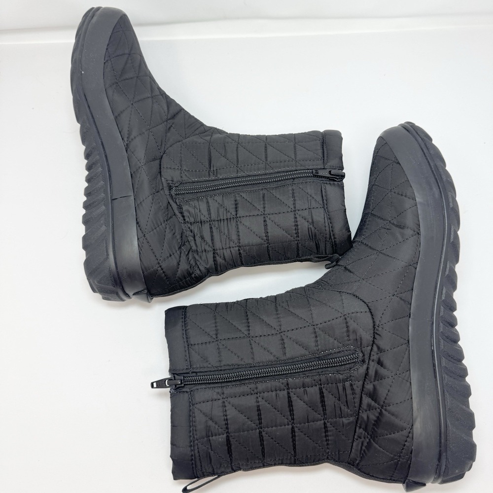 Bogs Snowday II Mid Waterproof Boot Women 10 US Black Quilted Work Outdoors - Picture 6 of 9
